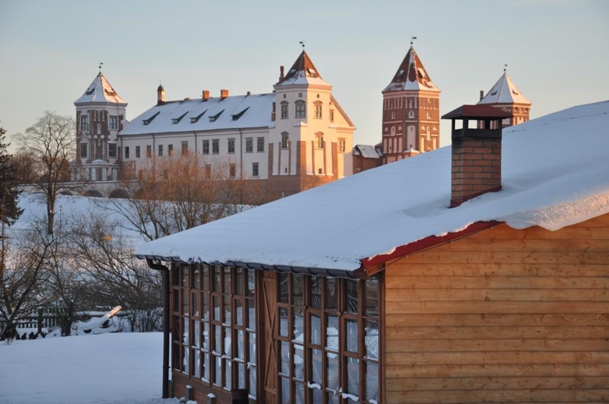 Usadba Zamkovoe Predmestie Hotel Mir Exterior foto